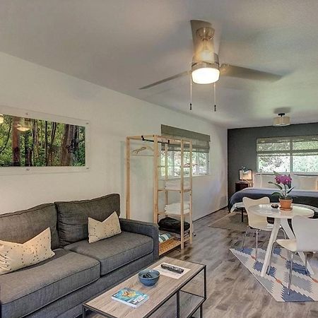 Volcano One - Modern Studio With Lanai Near Volcano National Park Экстерьер фото